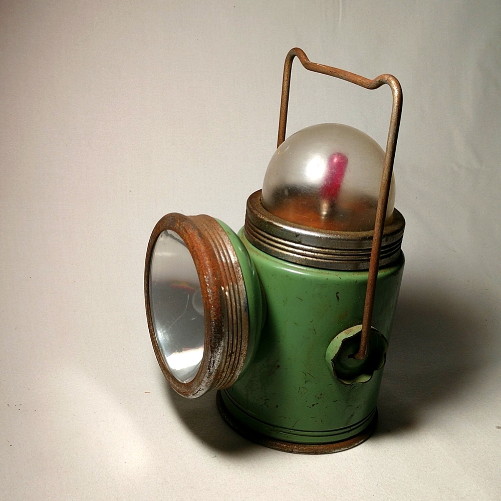 Vintage Crown Lantern Flash Light Hand Held With Handle